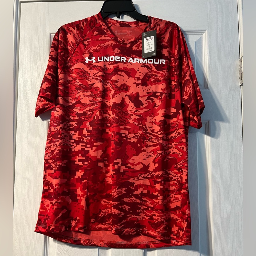 Tech camo tee